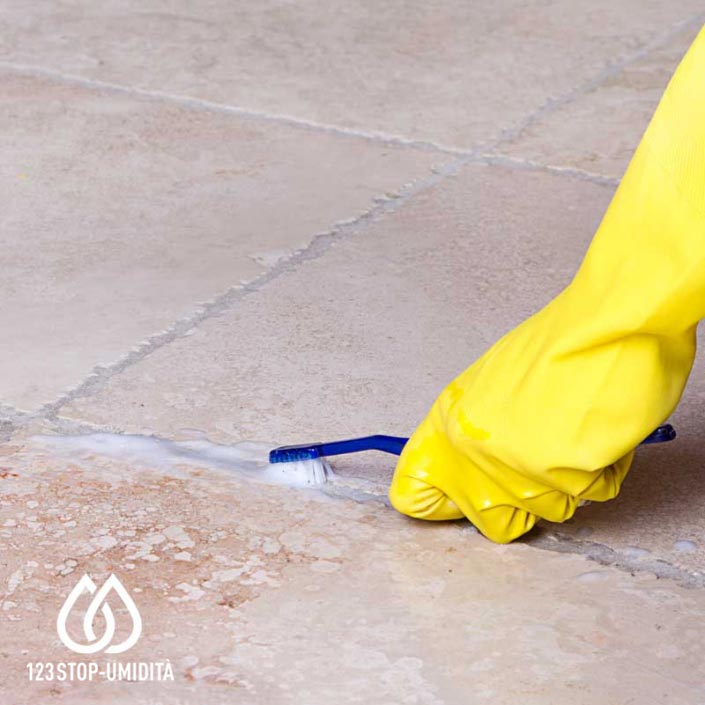 pulire le fughe, trattamento impermeabilizzante, fai da te, protezione idrorepellente, anti sporco