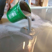 posare pavimento in cemento, impermeabilizzante per cemento, livellare cemento, Hydramix Pro
